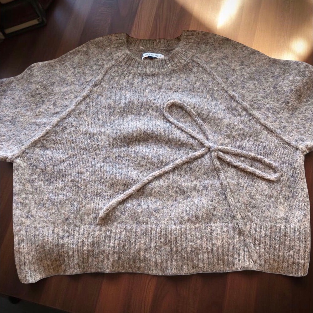 American Eagle Brown Knit Sweater – Size L, Bow Detail, Cozy Winter Style - Picture 5 of 9